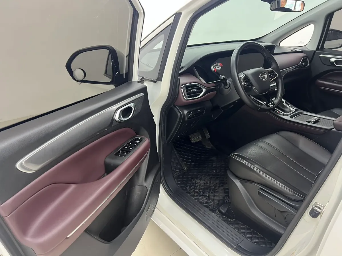 2021 GAC Trumpchi M6 1.5T 169HP L4 7DCT,autocango,china used car exporter,china ev exporter,chinese used car exporter,chinese used ev exporter