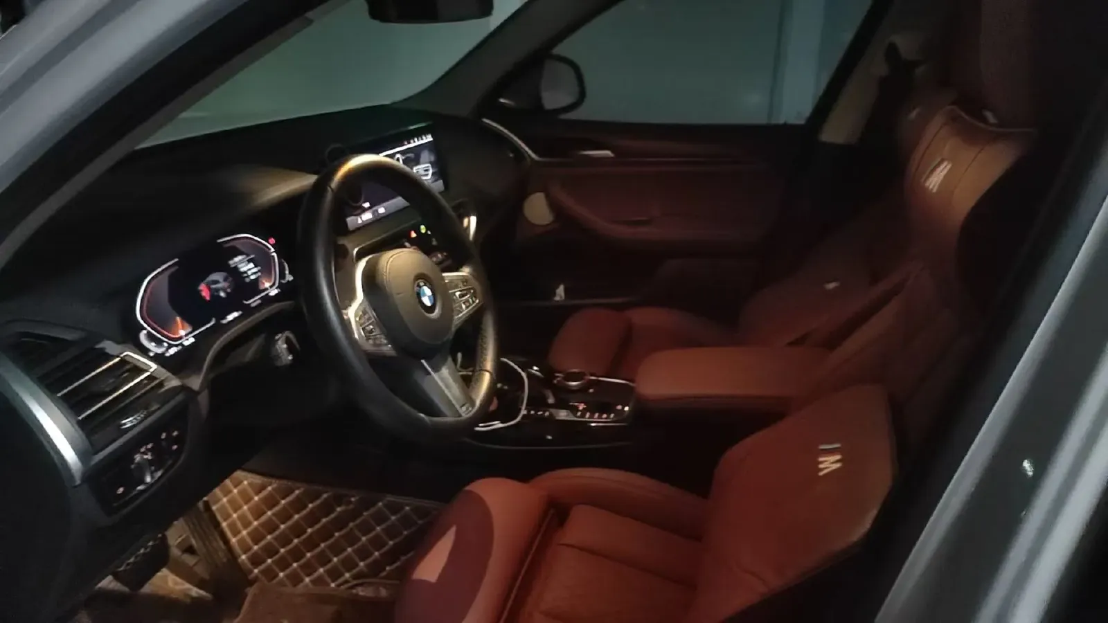 2023 BMW X3 2.0T 245HP L4 8AT,autocango,china used car exporter,china ev exporter,chinese used car exporter,chinese used ev exporter