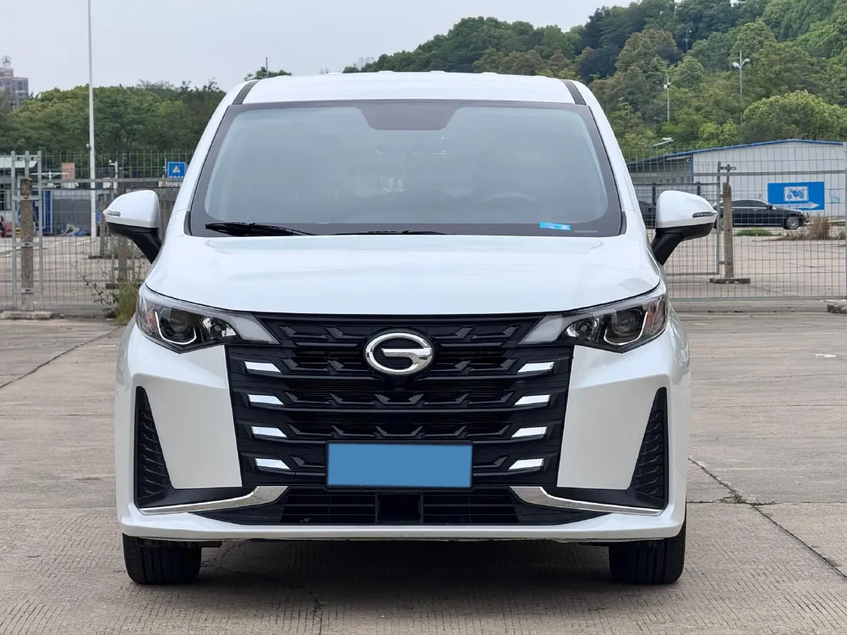 2023 GAC Trumpchi M6 1.5T 177HP L4 7DCT,autocango,china used car exporter,china ev exporter,chinese used car exporter,chinese used ev exporter
