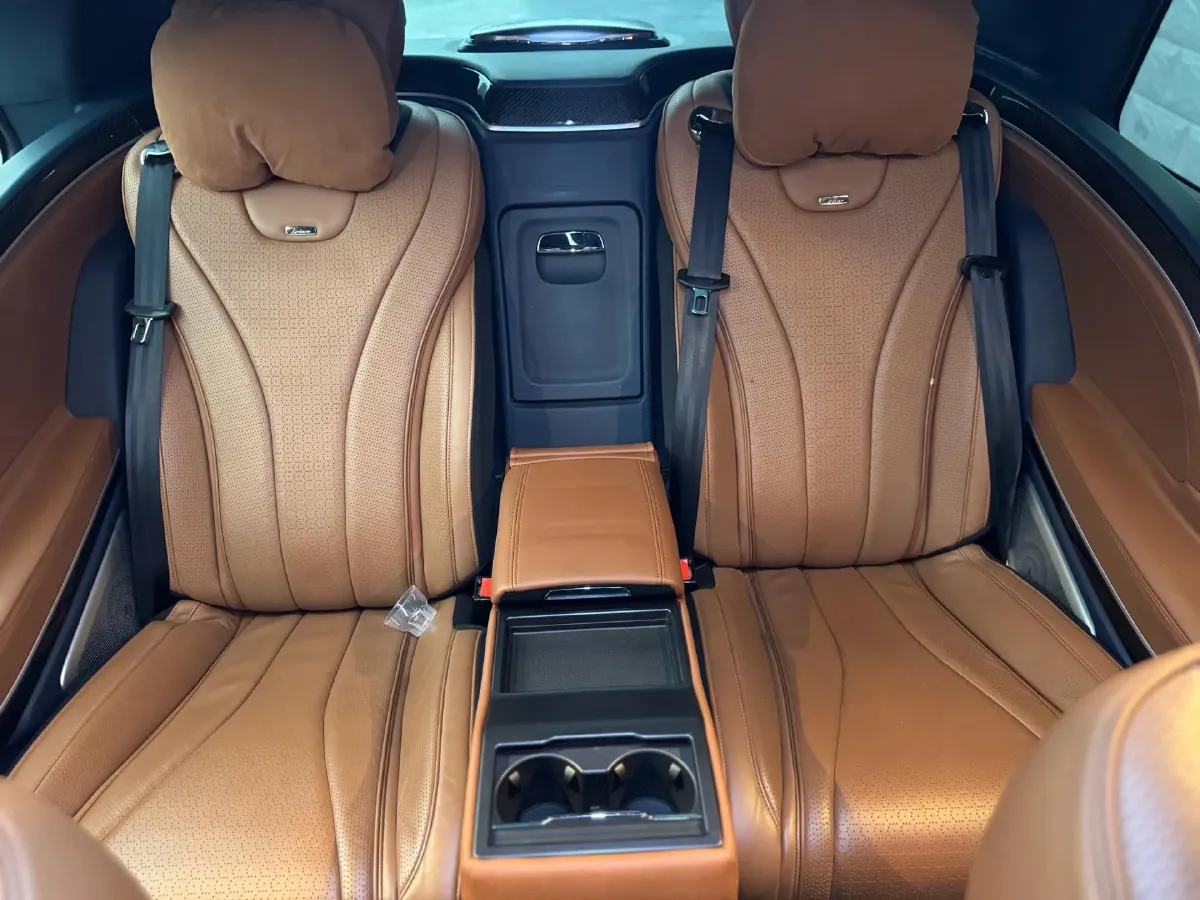 2020 Mercedes-Benz V Class 2.0T 211HP L4 9AT,autocango,china used car exporter,china ev exporter,chinese used car exporter,chinese used ev exporter