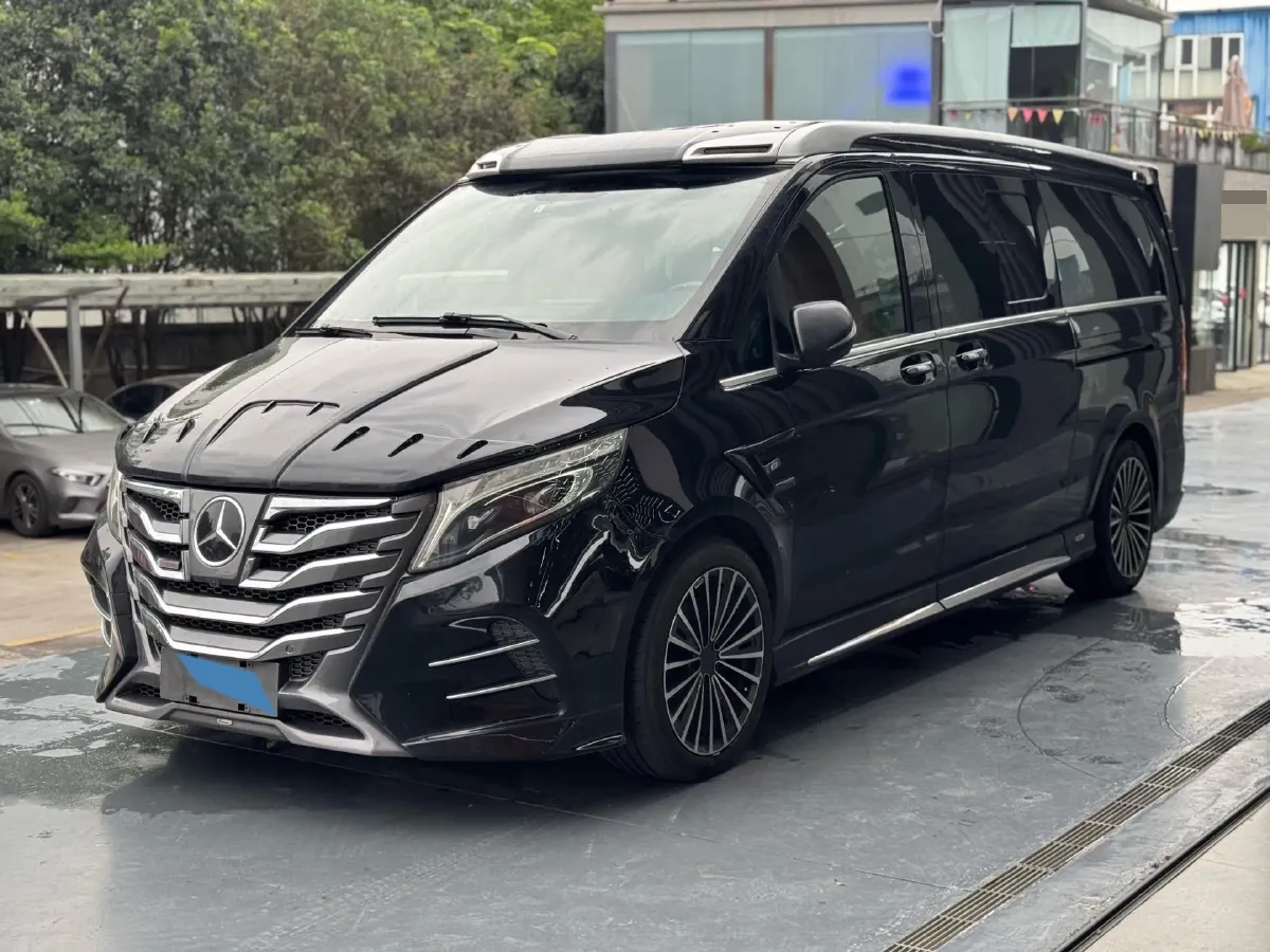 2020 Mercedes-Benz V Class 2.0T 211HP L4 9AT,autocango,china used car exporter,china ev exporter,chinese used car exporter,chinese used ev exporter