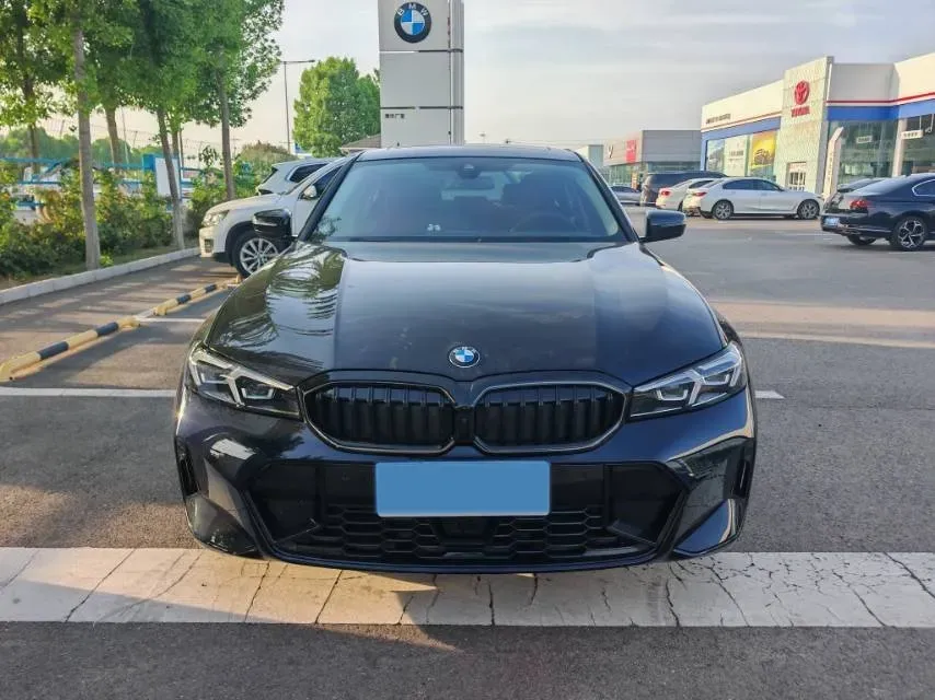 2025 BMW 3 Series 2.0T 245HP L4 8AT,autocango,china used car exporter,china ev exporter,chinese used car exporter,chinese used ev exporter