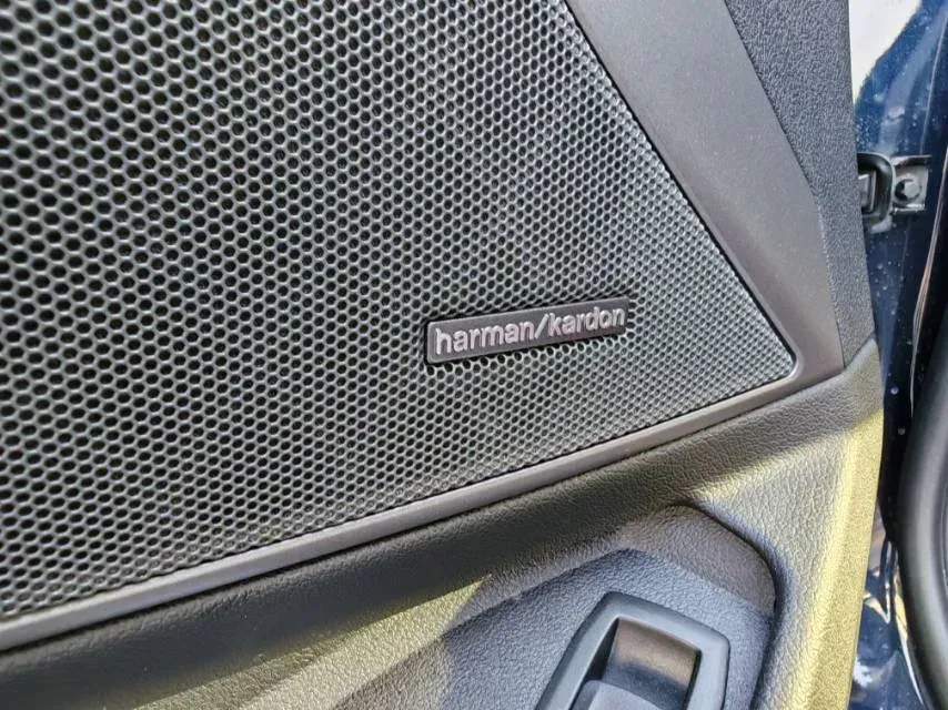 2025 BMW 3 Series 2.0T 245HP L4 8AT,autocango,china used car exporter,china ev exporter,chinese used car exporter,chinese used ev exporter