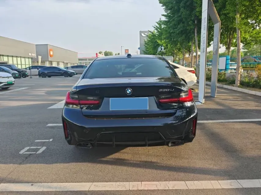 2025 BMW 3 Series 2.0T 245HP L4 8AT,autocango,china used car exporter,china ev exporter,chinese used car exporter,chinese used ev exporter