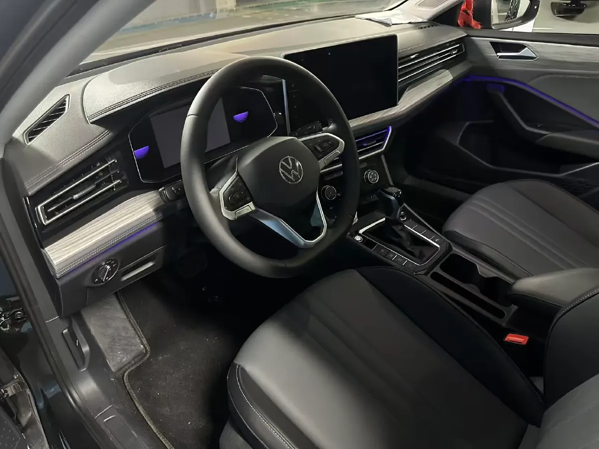 2026 Volkswagen Sagitar 1.5T 160HP L4 7DCT,autocango,china used car exporter,china ev exporter,chinese used car exporter,chinese used ev exporter