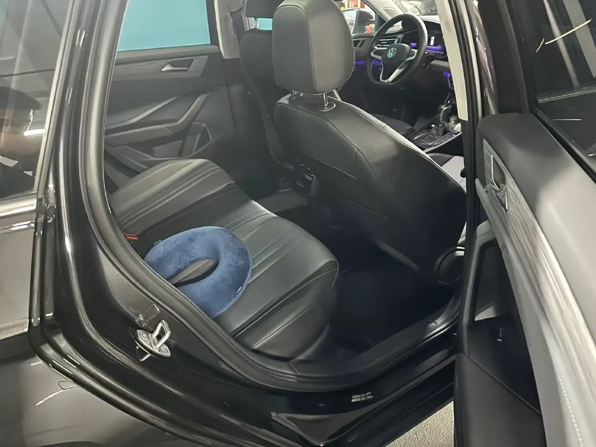 2026 Volkswagen Sagitar 1.5T 160HP L4 7DCT,autocango,china used car exporter,china ev exporter,chinese used car exporter,chinese used ev exporter