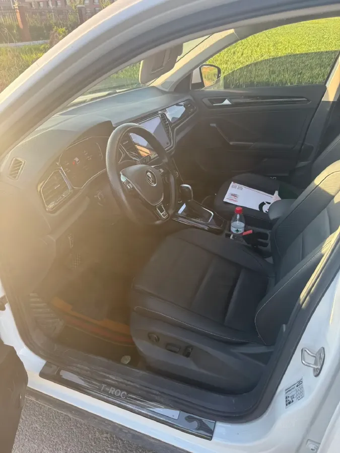 2022 Volkswagen T-Roc 1.4T 150HP L4 7DCT,autocango,china used car exporter,china ev exporter,chinese used car exporter,chinese used ev exporter