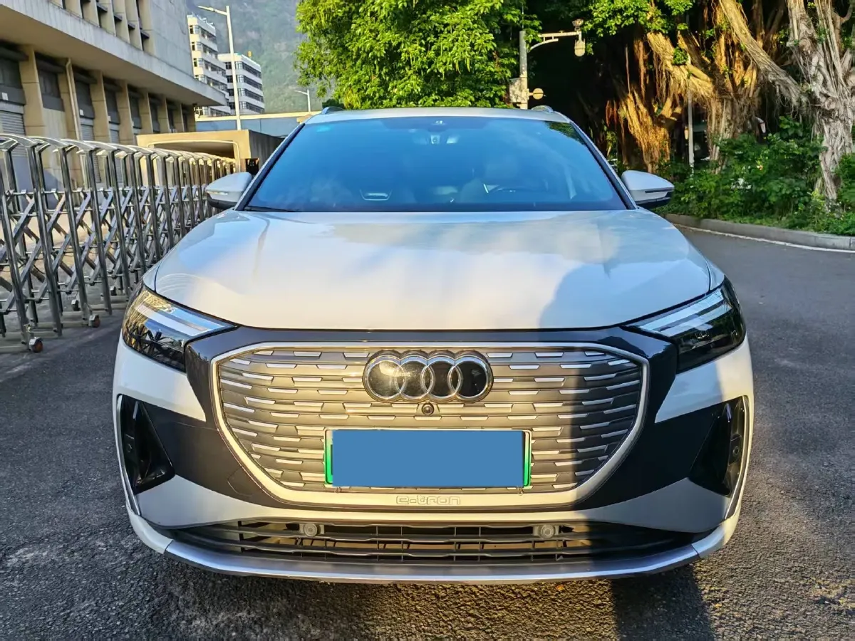 2023 Audi Q4 e-tron BEV 84.8KWH,autocango,china used car exporter,china ev exporter,chinese used car exporter,chinese used ev exporter