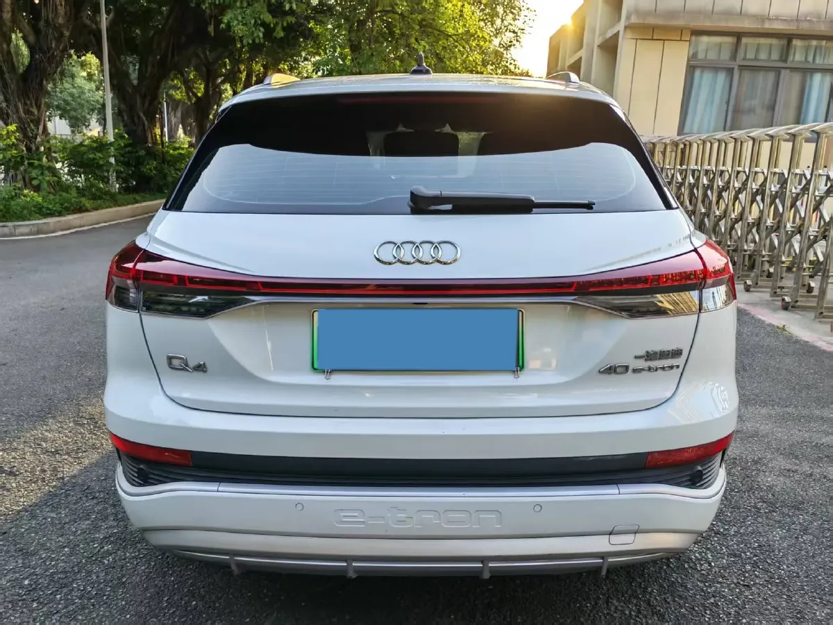 2023 Audi Q4 e-tron BEV 84.8KWH,autocango,china used car exporter,china ev exporter,chinese used car exporter,chinese used ev exporter