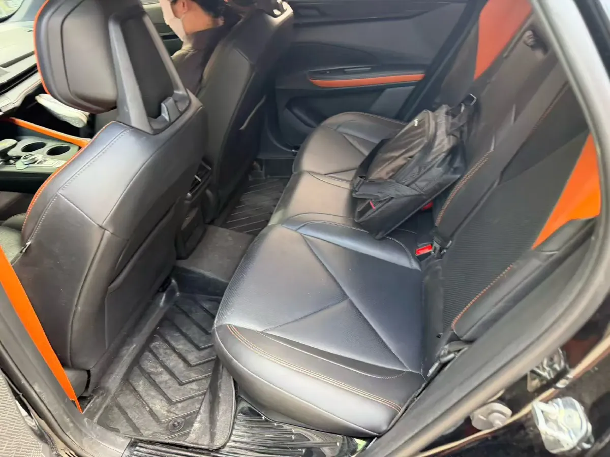 2022 ChangAn UNI-V 1.5T 188HP L4 7DCT,autocango,china used car exporter,china ev exporter,chinese used car exporter,chinese used ev exporter