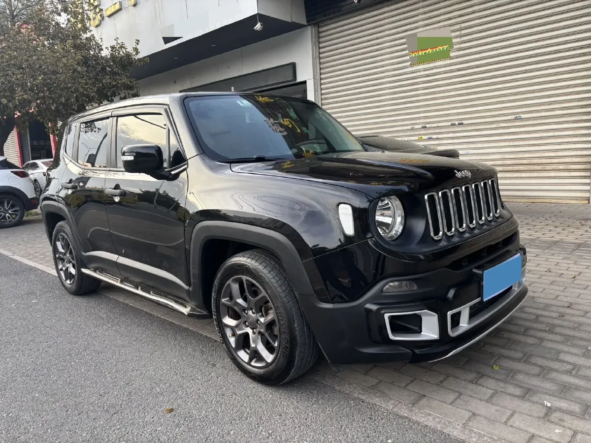 2017 Jeep Renegade 1.4T 150HP L4 7DCT,autocango,china used car exporter,china ev exporter,chinese used car exporter,chinese used ev exporter