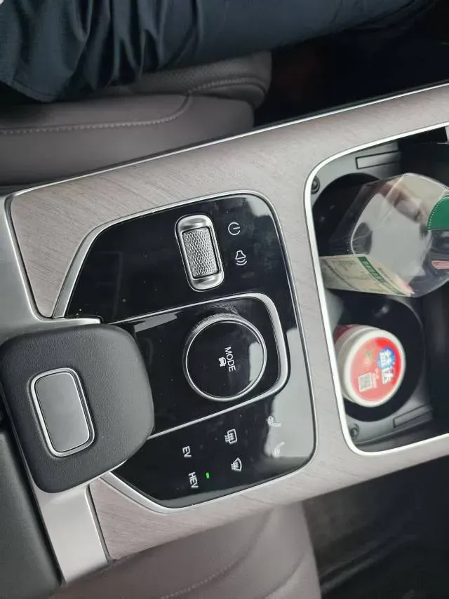 2025 Chery Tiggo9 C-DM 1.5T 156HP L4 3DHT PHEV 19.43KWH,autocango,china used car exporter,china ev exporter,chinese used car exporter,chinese used ev exporter