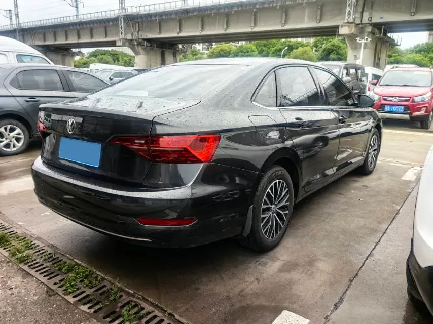 2019 Kia K5 2.0L 161HP L4 6AT,autocango,china used car exporter,china ev exporter,chinese used car exporter,chinese used ev exporter