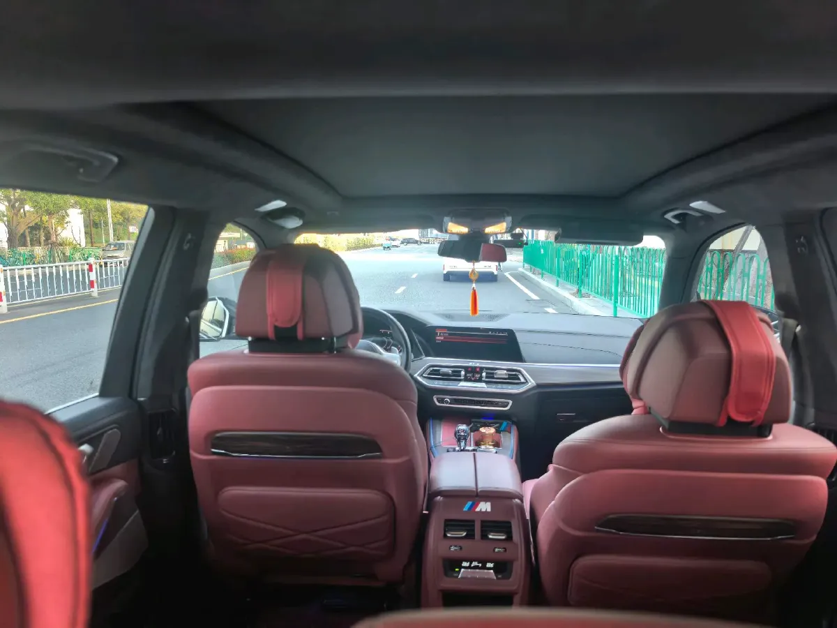 2022 BMW X5 3.0T 333HP L6 8AT,autocango,china used car exporter,china ev exporter,chinese used car exporter,chinese used ev exporter