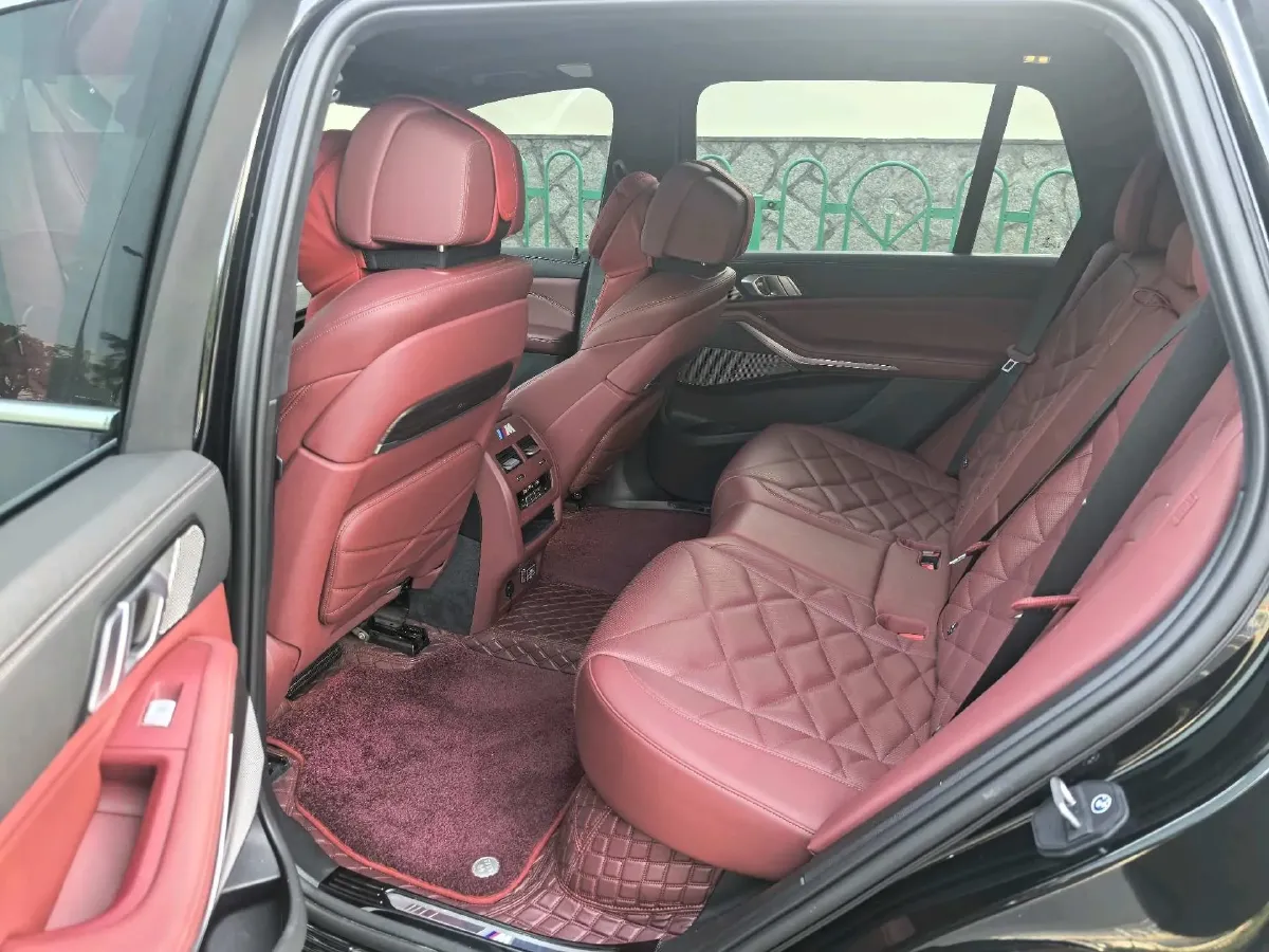 2022 BMW X5 3.0T 333HP L6 8AT,autocango,china used car exporter,china ev exporter,chinese used car exporter,chinese used ev exporter