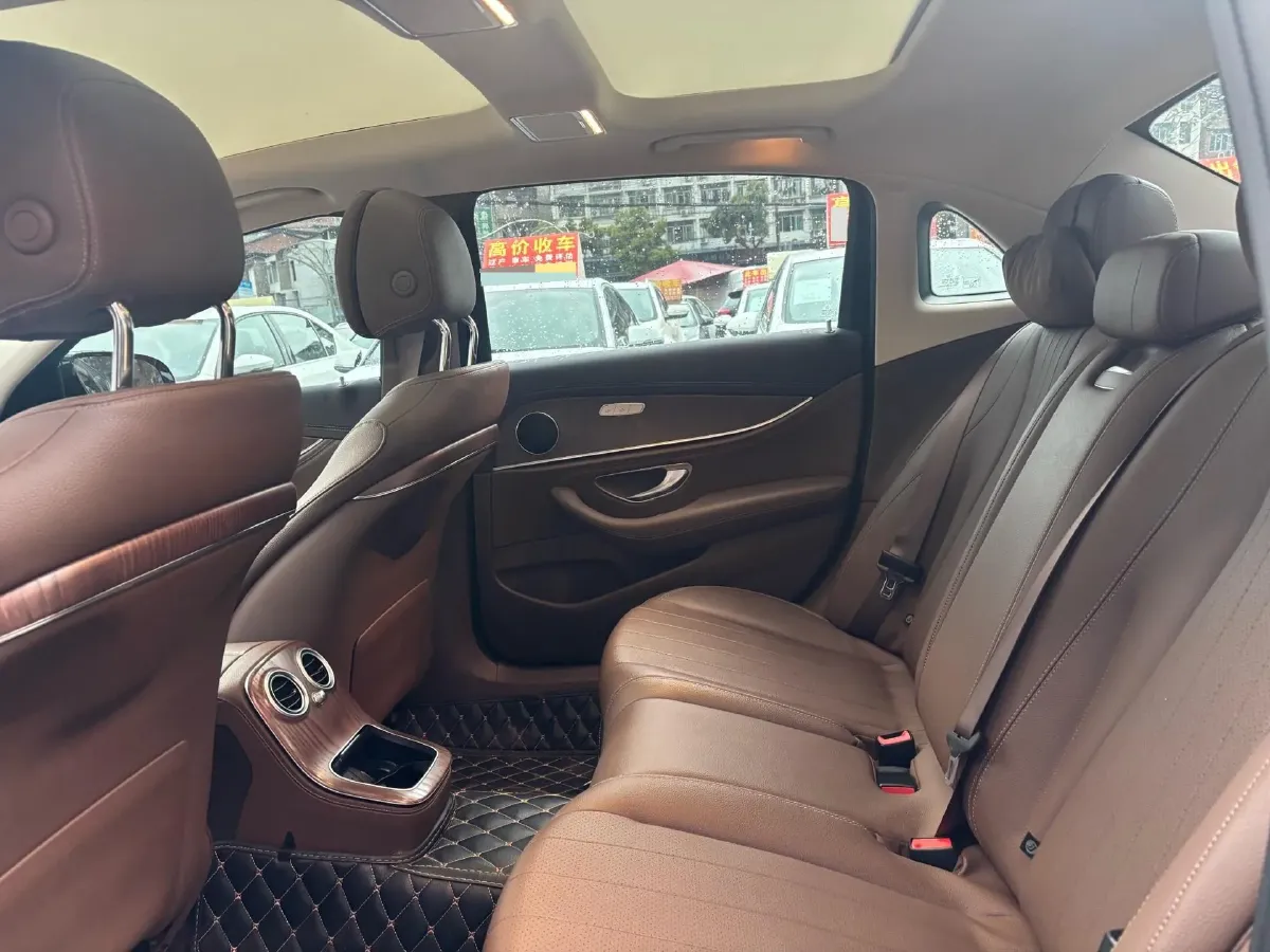 2023 Mercedes-Benz E Class 2.0T 258HP L4 9AT,autocango,china used car exporter,china ev exporter,chinese used car exporter,chinese used ev exporter