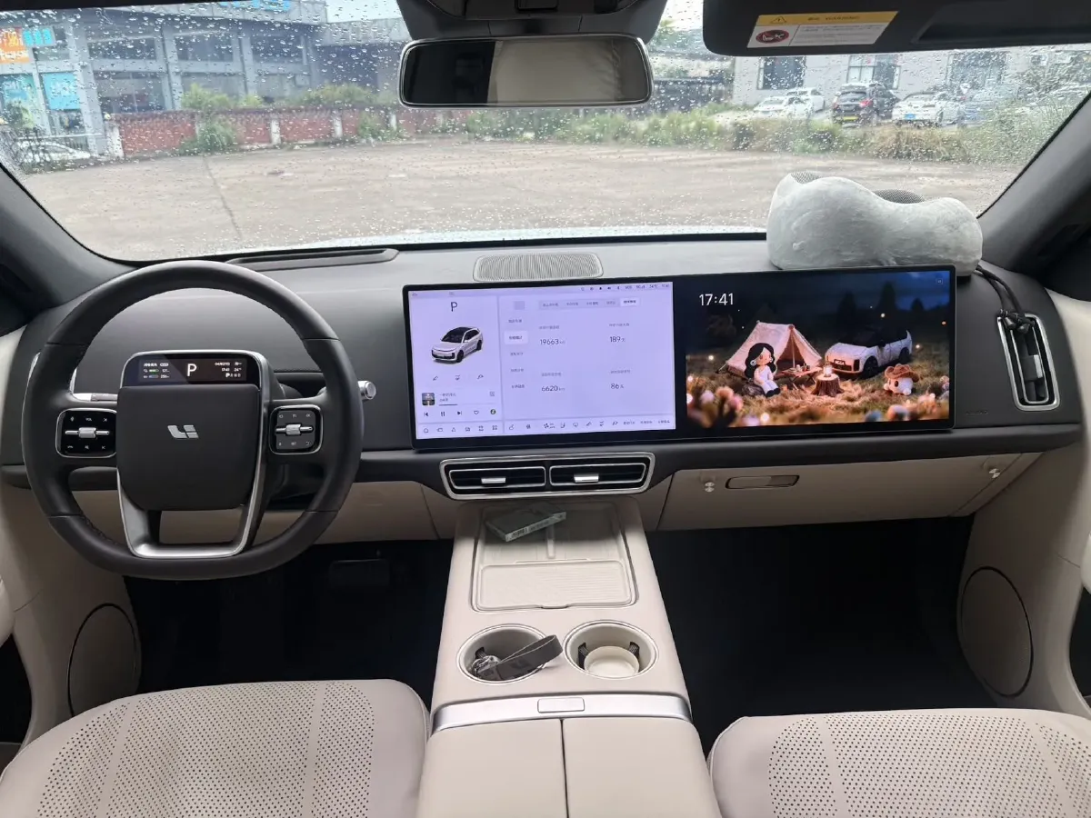 2024 Li L6 Range Extended 154HP L4 REEV 36.8KWH,autocango,china used car exporter,china ev exporter,chinese used car exporter,chinese used ev exporter