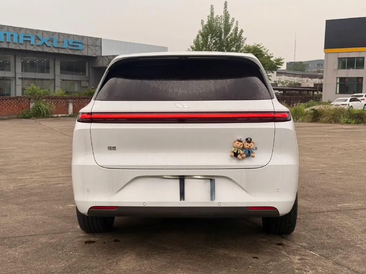 2024 Li L6 Range Extended 154HP L4 REEV 36.8KWH,autocango,china used car exporter,china ev exporter,chinese used car exporter,chinese used ev exporter