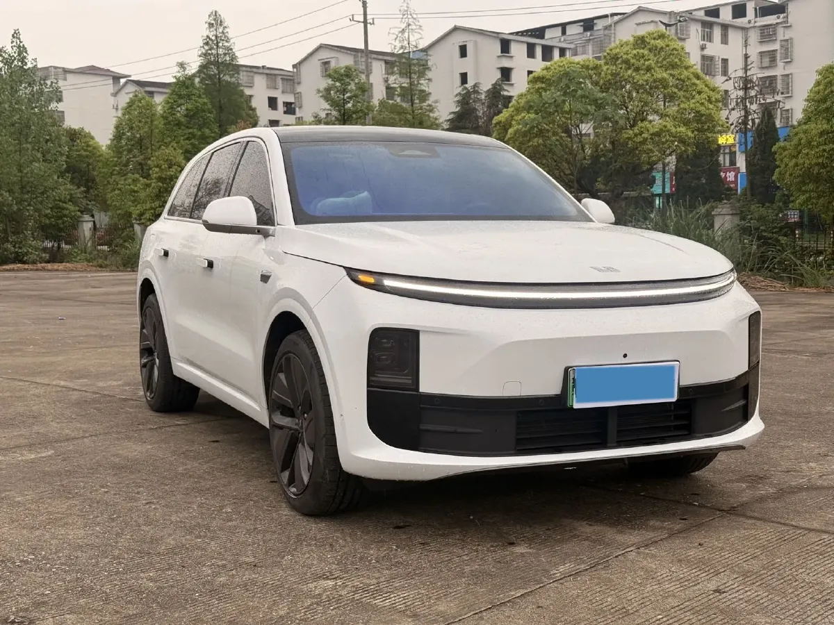 2024 Li L6 Range Extended 154HP L4 REEV 36.8KWH,autocango,china used car exporter,china ev exporter,chinese used car exporter,chinese used ev exporter