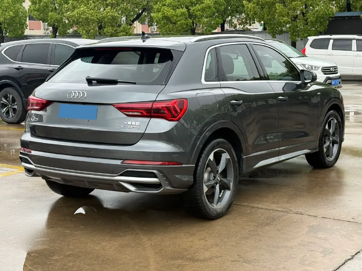 2021 Audi Q3 1.4T 150HP L4 7DCT,autocango,china used car exporter,china ev exporter,chinese used car exporter,chinese used ev exporter
