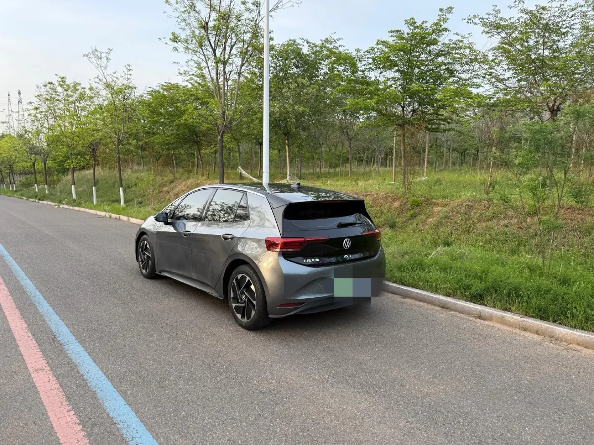 2024 Volkswagen ID.3 BEV 52.8KWH,autocango,china used car exporter,china ev exporter,chinese used car exporter,chinese used ev exporter