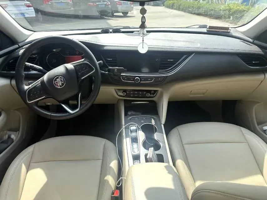 2021 Buick Regal 1.5T 169HP L4 9AT,autocango,china used car exporter,china ev exporter,chinese used car exporter,chinese used ev exporter