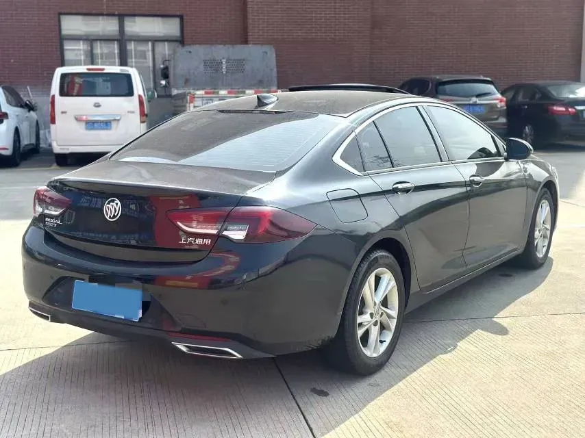 2021 Buick Regal 1.5T 169HP L4 9AT,autocango,china used car exporter,china ev exporter,chinese used car exporter,chinese used ev exporter
