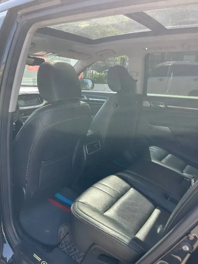 2020 GAC Trumpchi GS8 2.0T 252HP L4 6AT,autocango,china used car exporter,china ev exporter,chinese used car exporter,chinese used ev exporter