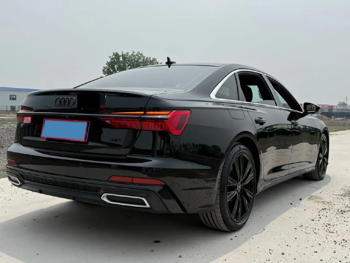 2021 Audi A6L 3.0T 340HP V6 7DCT,autocango,china used car exporter,china ev exporter,chinese used car exporter,chinese used ev exporter