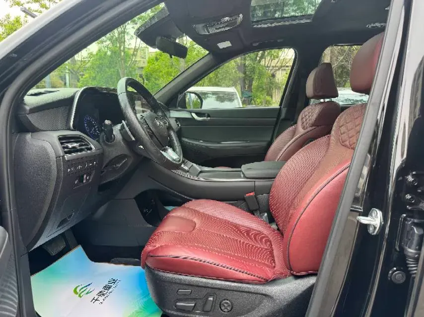 2021 Hyundai Palisade 3.5L 272HP V6 8AT,autocango,china used car exporter,china ev exporter,chinese used car exporter,chinese used ev exporter