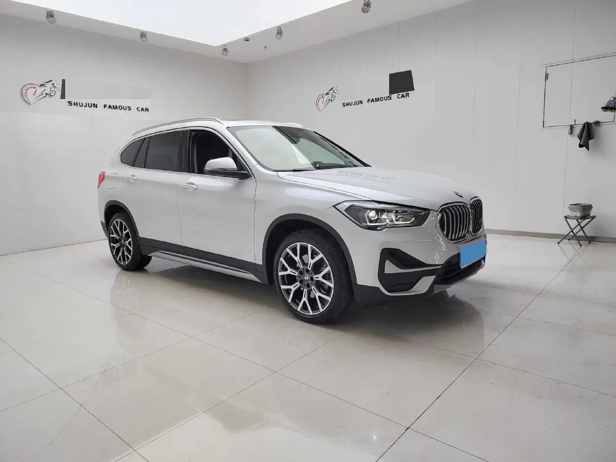 2022 BMW X1 2.0T 192HP L4 7DCT,autocango,china used car exporter,china ev exporter,chinese used car exporter,chinese used ev exporter