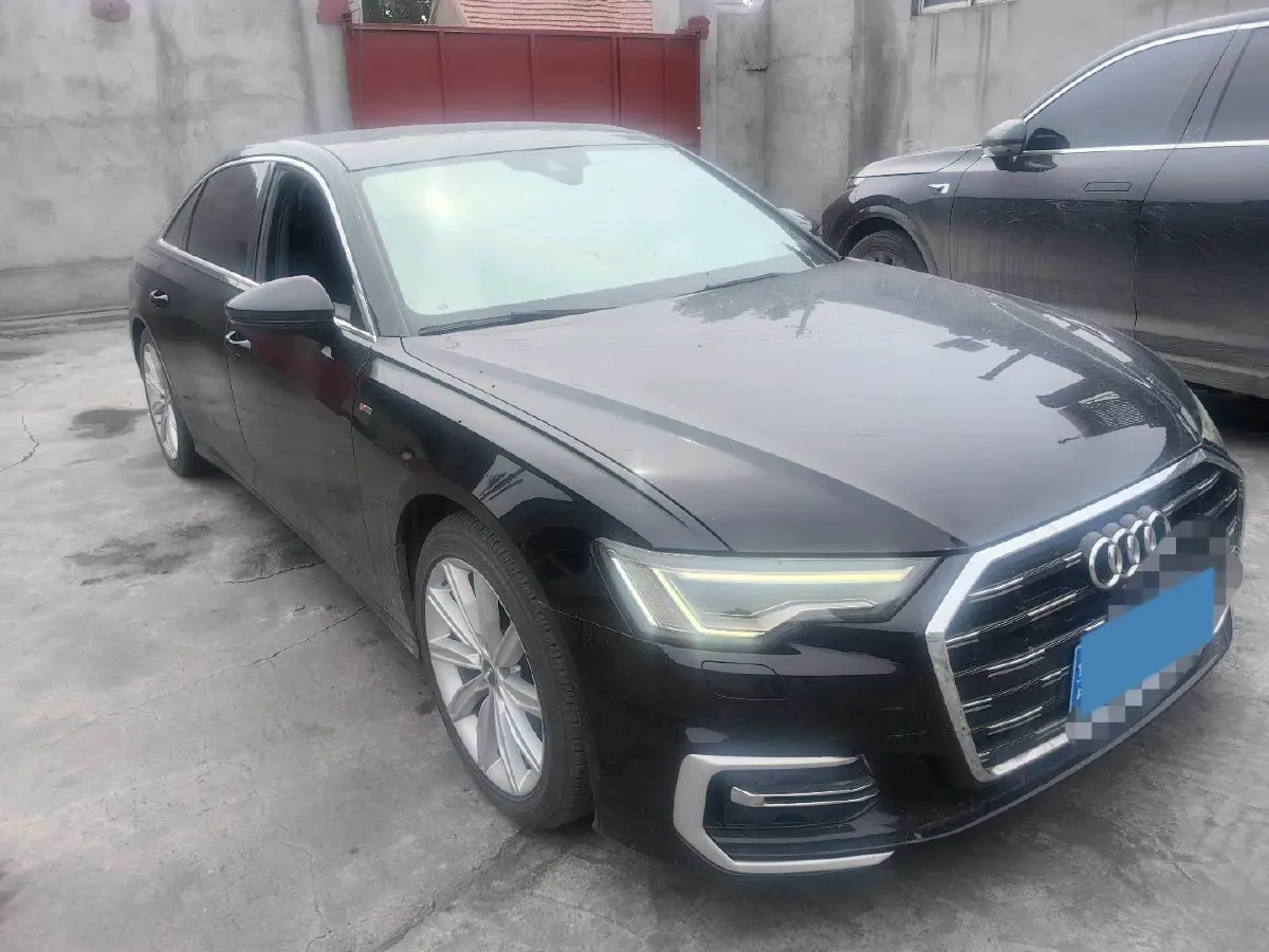 2020 Audi A6L 2.0T 224HP L4 7DCT,autocango,china used car exporter,china ev exporter,chinese used car exporter,chinese used ev exporter