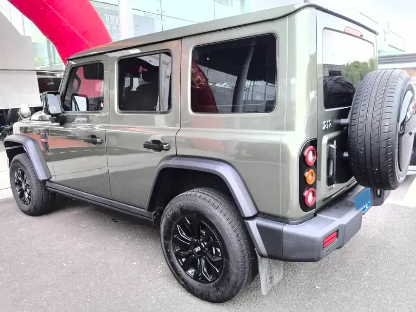 2024 212 212 T01 2.0T 252HP L4 8AT,autocango,china used car exporter,china ev exporter,chinese used car exporter,chinese used ev exporter