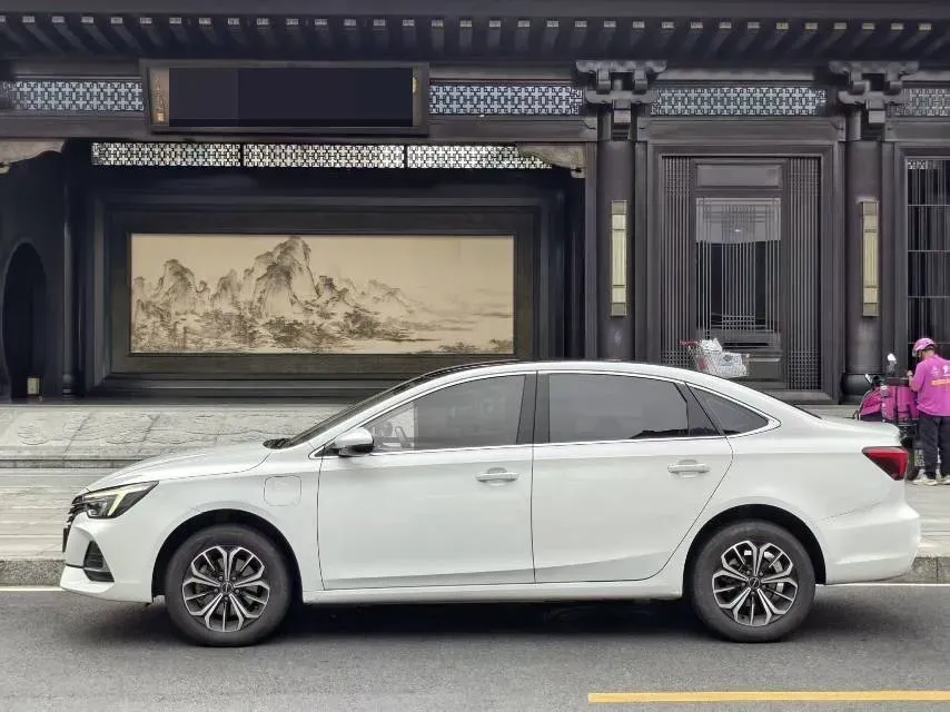 2022 JMC YuHu 7 2.0T 141HP L4 8AT,autocango,china used car exporter,china ev exporter,chinese used car exporter,chinese used ev exporter