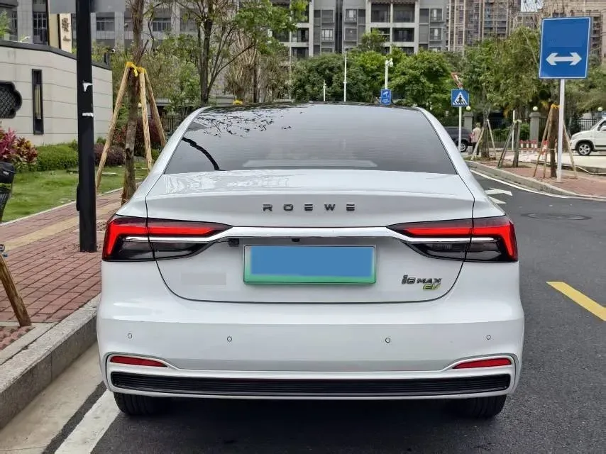 2022 JMC YuHu 7 2.0T 141HP L4 8AT,autocango,china used car exporter,china ev exporter,chinese used car exporter,chinese used ev exporter
