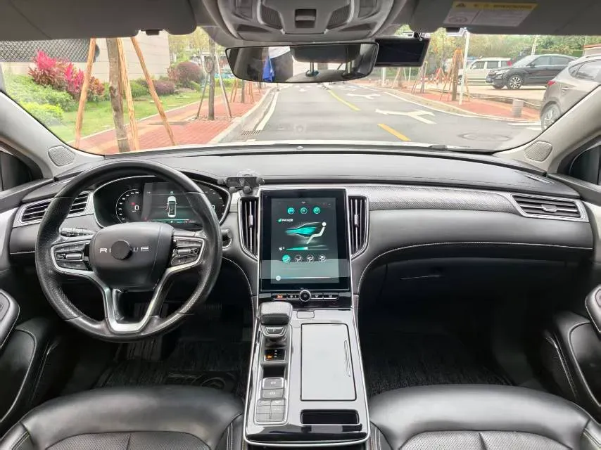 2022 JMC YuHu 7 2.0T 141HP L4 8AT,autocango,china used car exporter,china ev exporter,chinese used car exporter,chinese used ev exporter