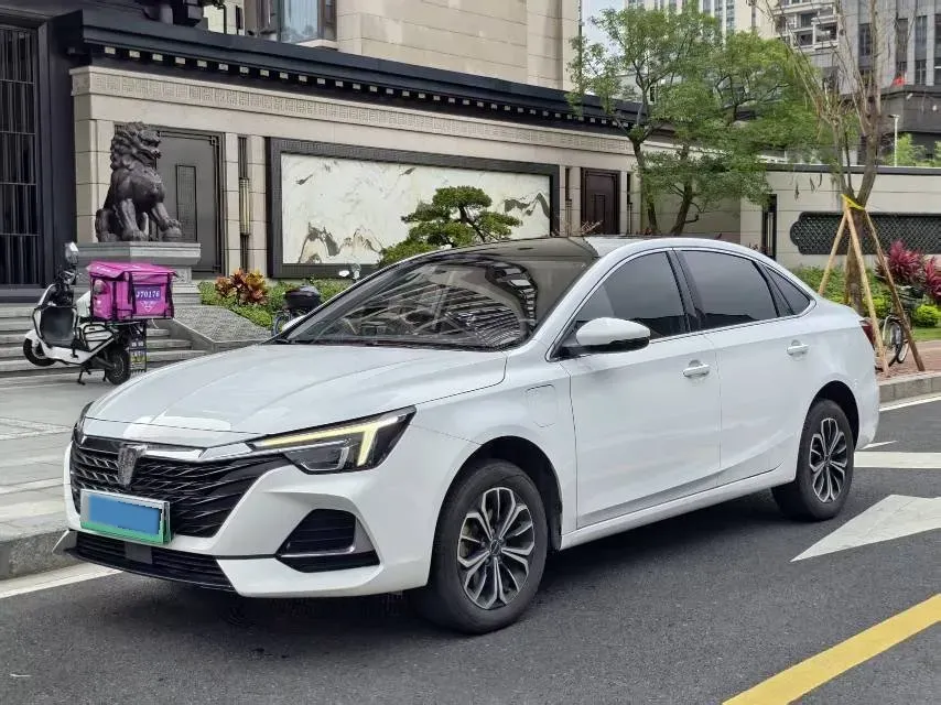 2022 JMC YuHu 7 2.0T 141HP L4 8AT,autocango,china used car exporter,china ev exporter,chinese used car exporter,chinese used ev exporter