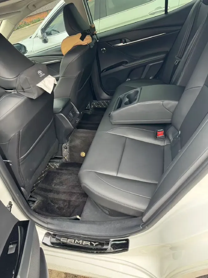 2024 Toyota Camry 2.0L 152HP L4 E-CVT Hybrid,autocango,china used car exporter,china ev exporter,chinese used car exporter,chinese used ev exporter