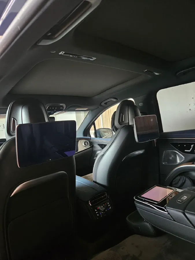 2023 Mercedes-Benz EQS SUV BEV 111.8KWH,autocango,china used car exporter,china ev exporter,chinese used car exporter,chinese used ev exporter