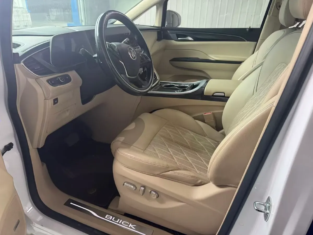 2023 Buick GL8 2.0T 237HP L4 9AT,autocango,china used car exporter,china ev exporter,chinese used car exporter,chinese used ev exporter