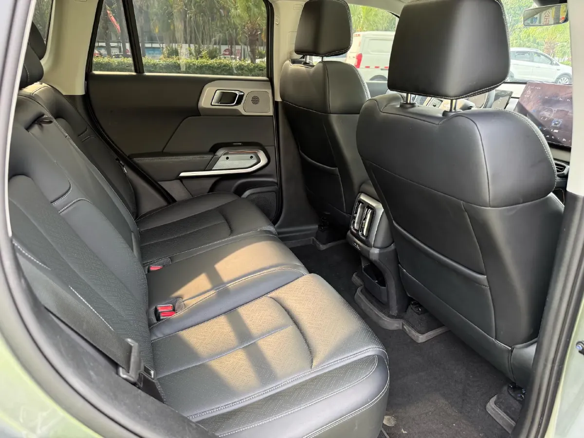 2025 FangChengBao Tai 3 BEV,autocango,china used car exporter,china ev exporter,chinese used car exporter,chinese used ev exporter