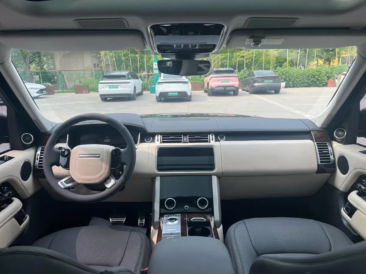 2020 Land Rover Range Rover 3.0T 400HP L6 8AT,autocango,china used car exporter,china ev exporter,chinese used car exporter,chinese used ev exporter