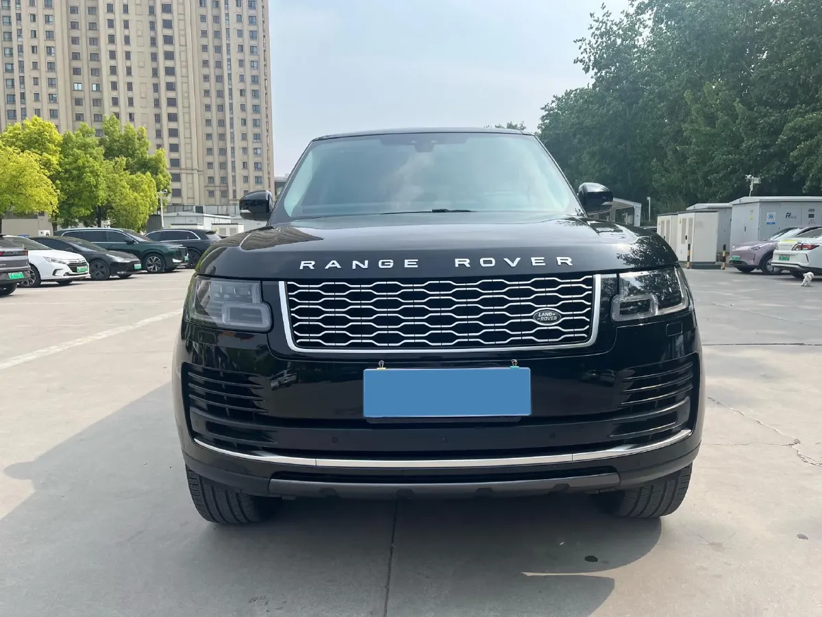 2020 Land Rover Range Rover 3.0T 400HP L6 8AT,autocango,china used car exporter,china ev exporter,chinese used car exporter,chinese used ev exporter