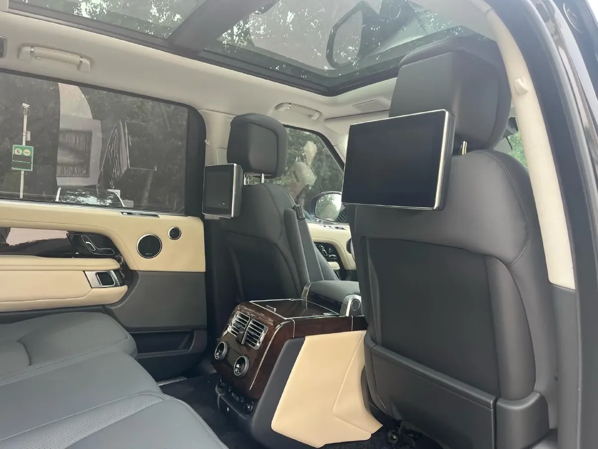 2020 Land Rover Range Rover 3.0T 400HP L6 8AT,autocango,china used car exporter,china ev exporter,chinese used car exporter,chinese used ev exporter