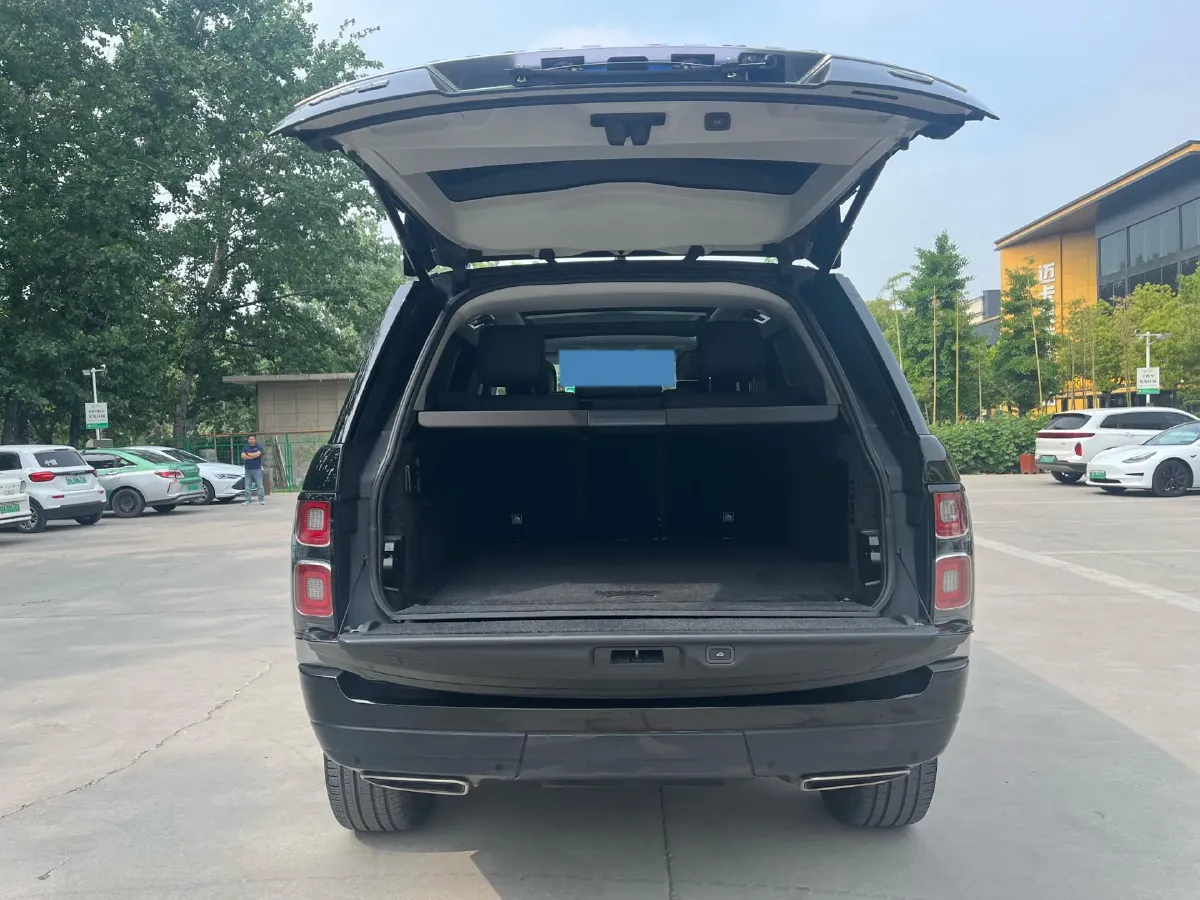 2020 Land Rover Range Rover 3.0T 400HP L6 8AT,autocango,china used car exporter,china ev exporter,chinese used car exporter,chinese used ev exporter