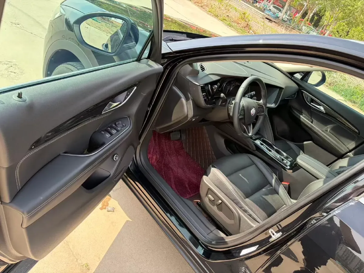 2021 Buick EnvisionPlus 2.0T 237HP L4 9AT,autocango,china used car exporter,china ev exporter,chinese used car exporter,chinese used ev exporter