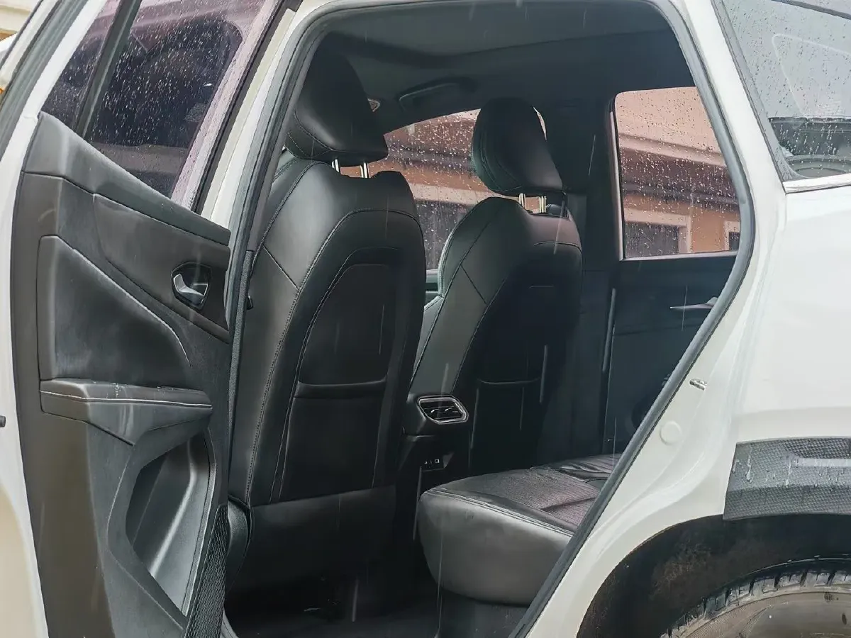 2023 Livan 7 BEV 68.03KWH,autocango,china used car exporter,china ev exporter,chinese used car exporter,chinese used ev exporter