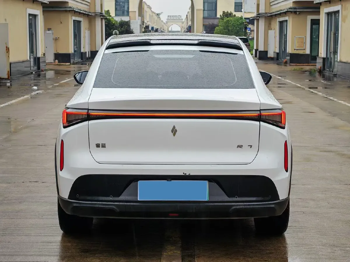 2023 Livan 7 BEV 68.03KWH,autocango,china used car exporter,china ev exporter,chinese used car exporter,chinese used ev exporter