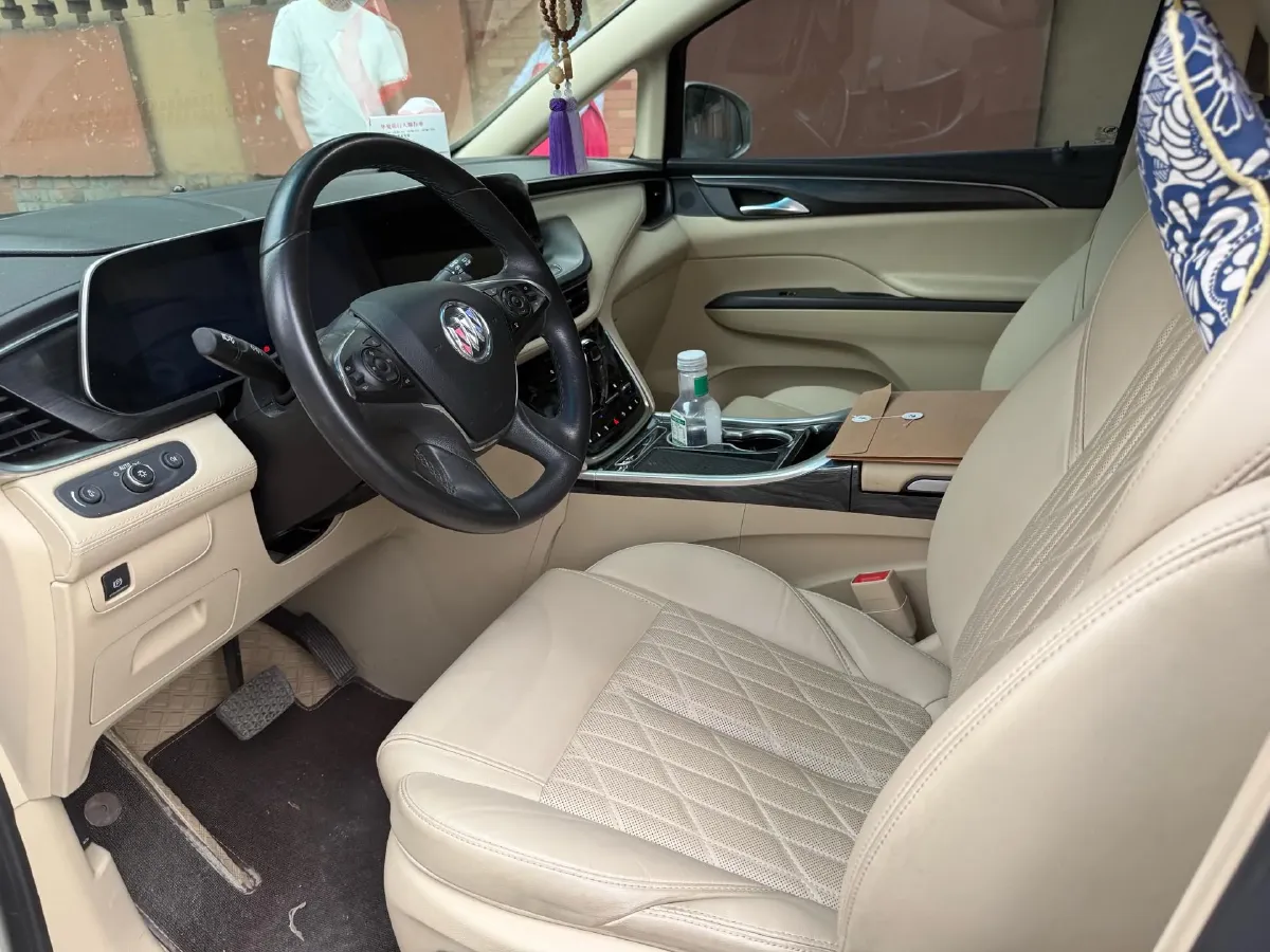 2022 Buick GL8 2.0T 237HP L4 9AT,autocango,china used car exporter,china ev exporter,chinese used car exporter,chinese used ev exporter