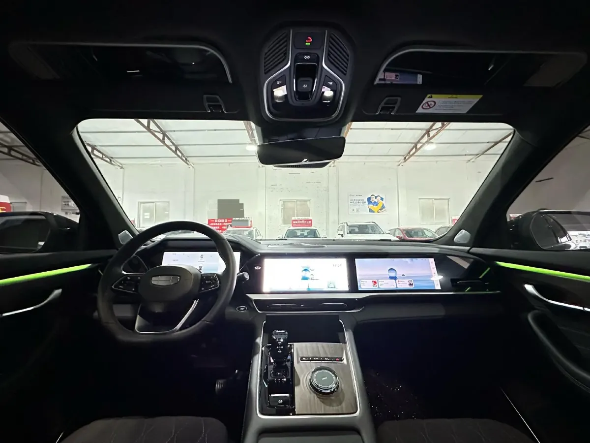 2025 Geely Monjaro 2.0T 238HP L4 8AT,autocango,china used car exporter,china ev exporter,chinese used car exporter,chinese used ev exporter